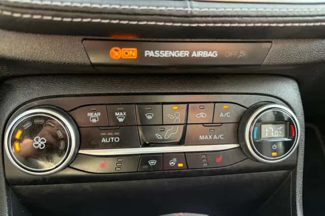 Ford Fiesta (2018) thumbnail 21