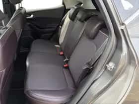 Ford Fiesta (2018) thumbnail 36