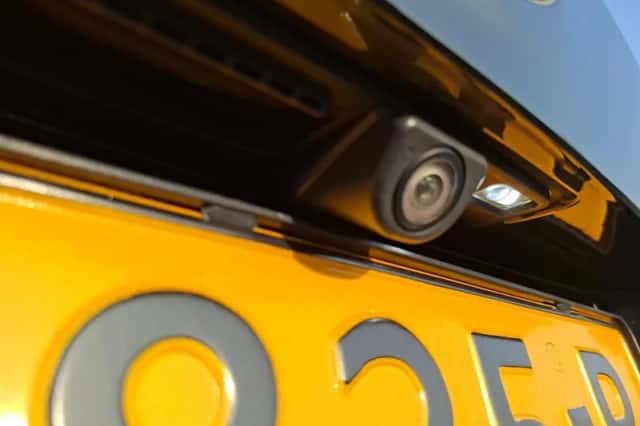 Ford C-Max (2018) thumbnail 11