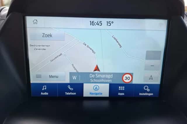 Ford C-Max (2018) thumbnail 16