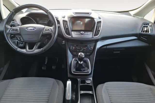 Ford C-Max (2018) thumbnail 26