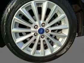 Ford C-Max (2018) thumbnail 8