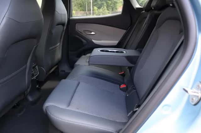 Ford Explorer (2026) thumbnail 8