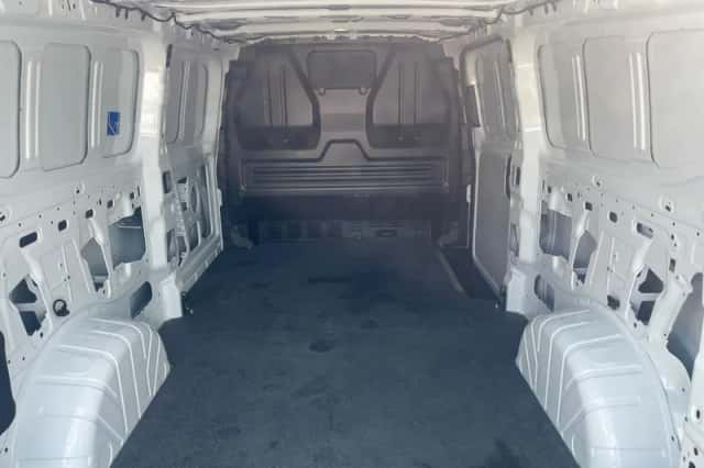 Ford E-Transit Custom (2026) thumbnail 16