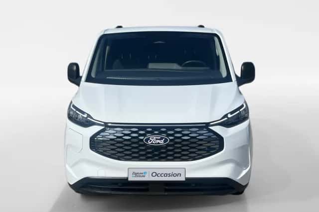 Ford E-Transit Custom (2026) thumbnail 5