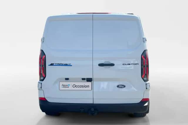 Ford E-Transit Custom (2026) thumbnail 6
