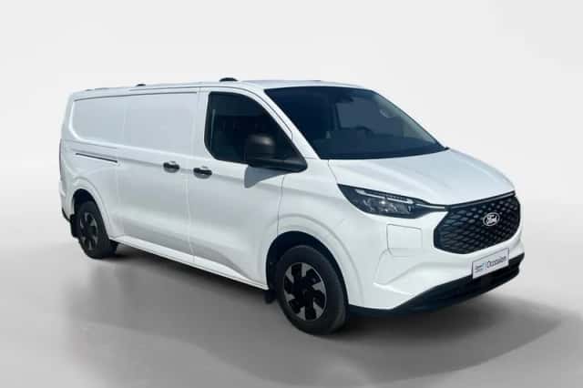 Ford E-Transit Custom (2026) thumbnail 9