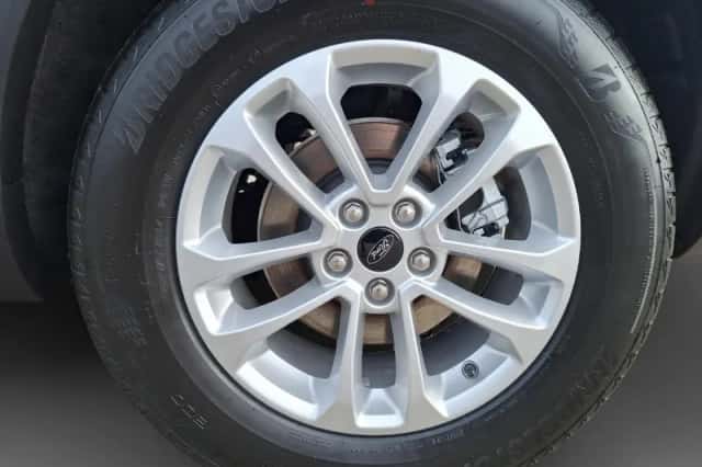 Ford Kuga (2026) thumbnail 4