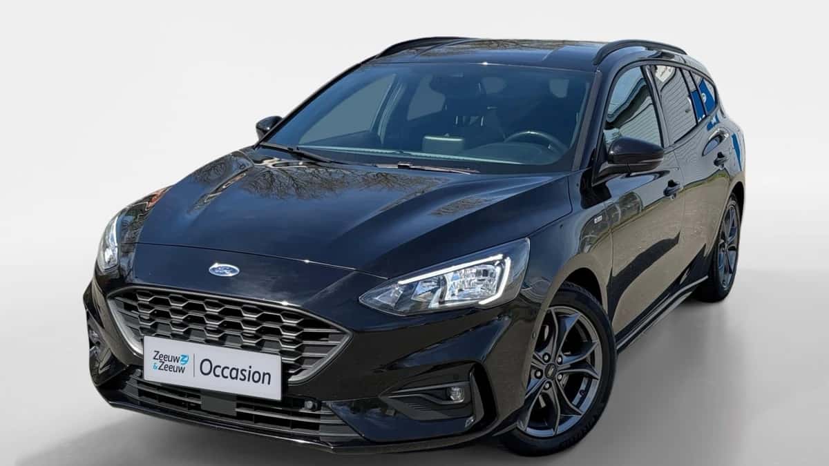 Ford Focus (2021) — foto 1