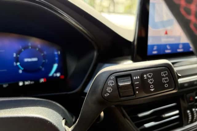 Ford Focus (2021) thumbnail 17