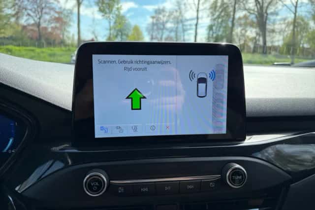 Ford Focus (2021) thumbnail 30