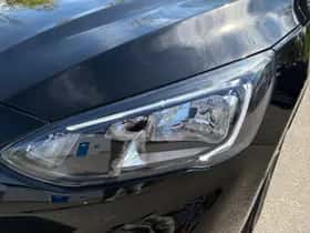 Ford Focus (2021) thumbnail 7