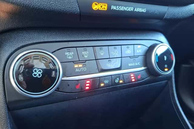 Ford Fiesta (2023) thumbnail 27