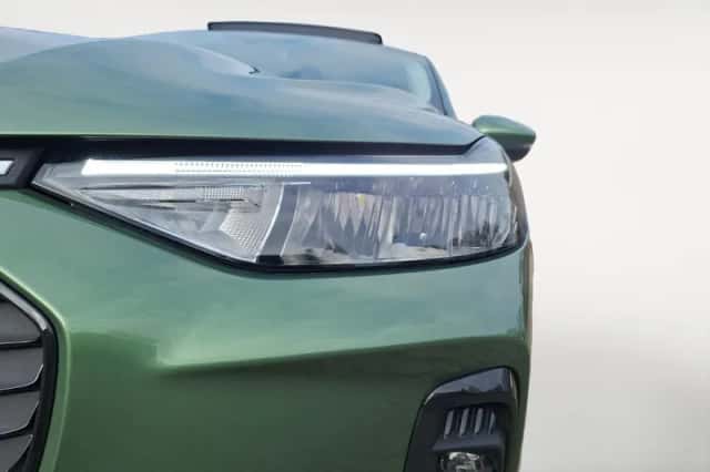Ford Kuga (2026) thumbnail 3