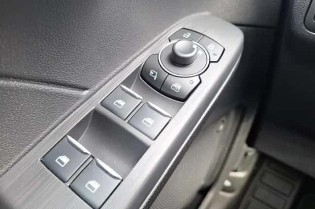 Ford Kuga (2026) thumbnail 24