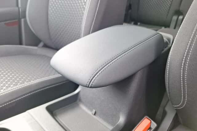 Ford Kuga (2026) thumbnail 35