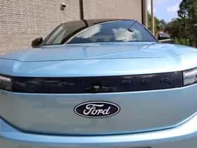 Ford Explorer (2026) thumbnail 4