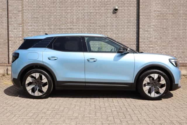 Ford Explorer (2026) thumbnail 7