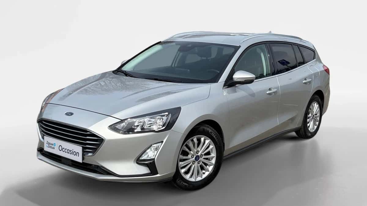 Ford Focus (2021) — foto 1
