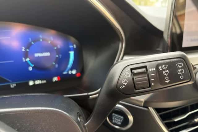 Ford Focus (2021) thumbnail 15