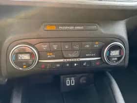 Ford Focus (2021) thumbnail 18