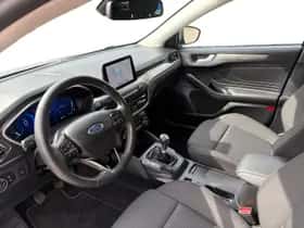 Ford Focus (2021) thumbnail 10