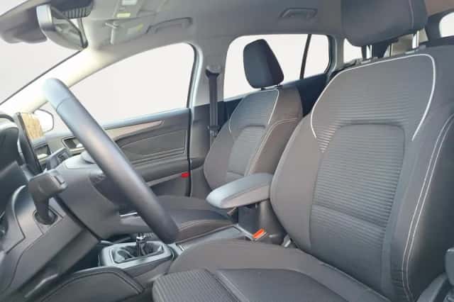 Ford Focus (2024) thumbnail 12