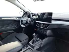 Ford Focus (2024) thumbnail 16