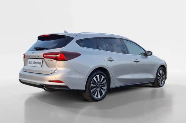 Ford Focus (2024) thumbnail 7