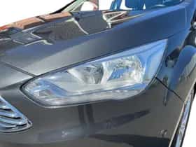 Ford Grand C-Max (2019) thumbnail 26