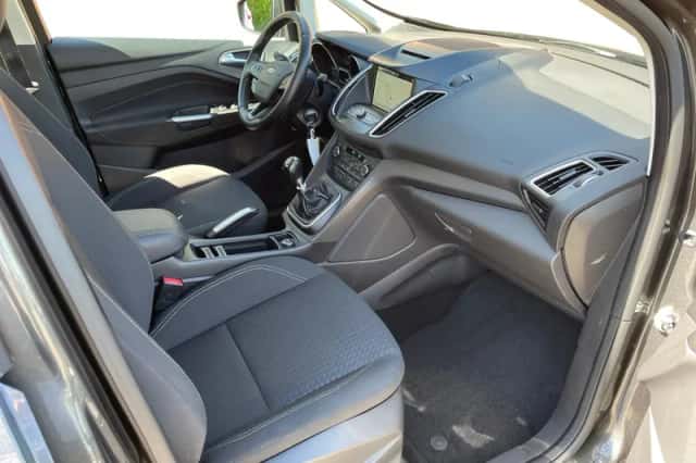 Ford Grand C-Max (2019) thumbnail 32