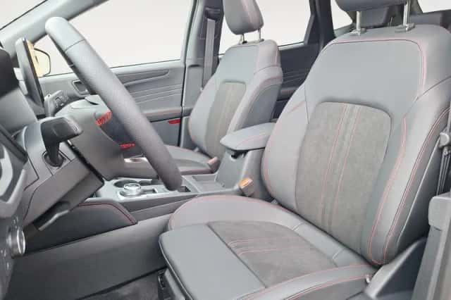 Ford Kuga (2026) thumbnail 11
