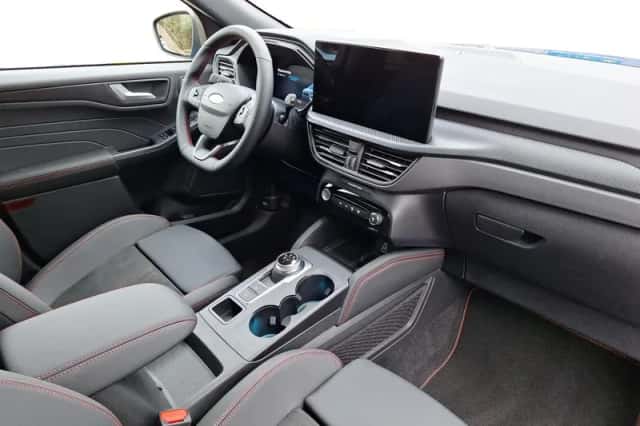 Ford Kuga (2026) thumbnail 18