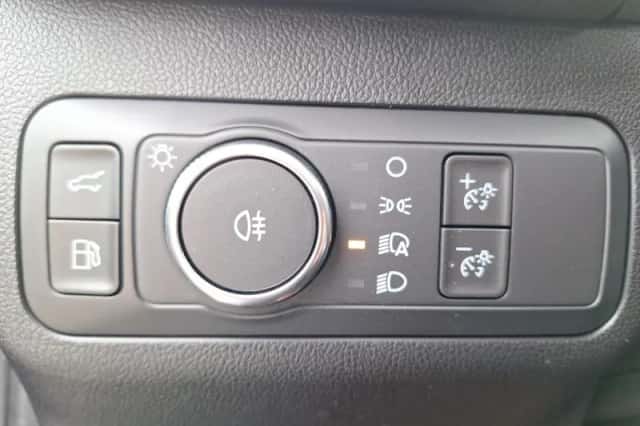 Ford Kuga (2026) thumbnail 19