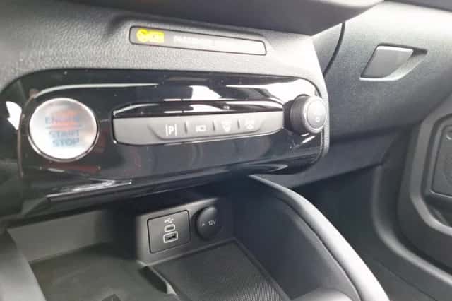 Ford Kuga (2026) thumbnail 31