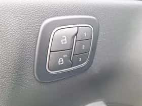Ford Kuga (2026) thumbnail 38