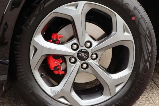 Ford Kuga (2026) thumbnail 4