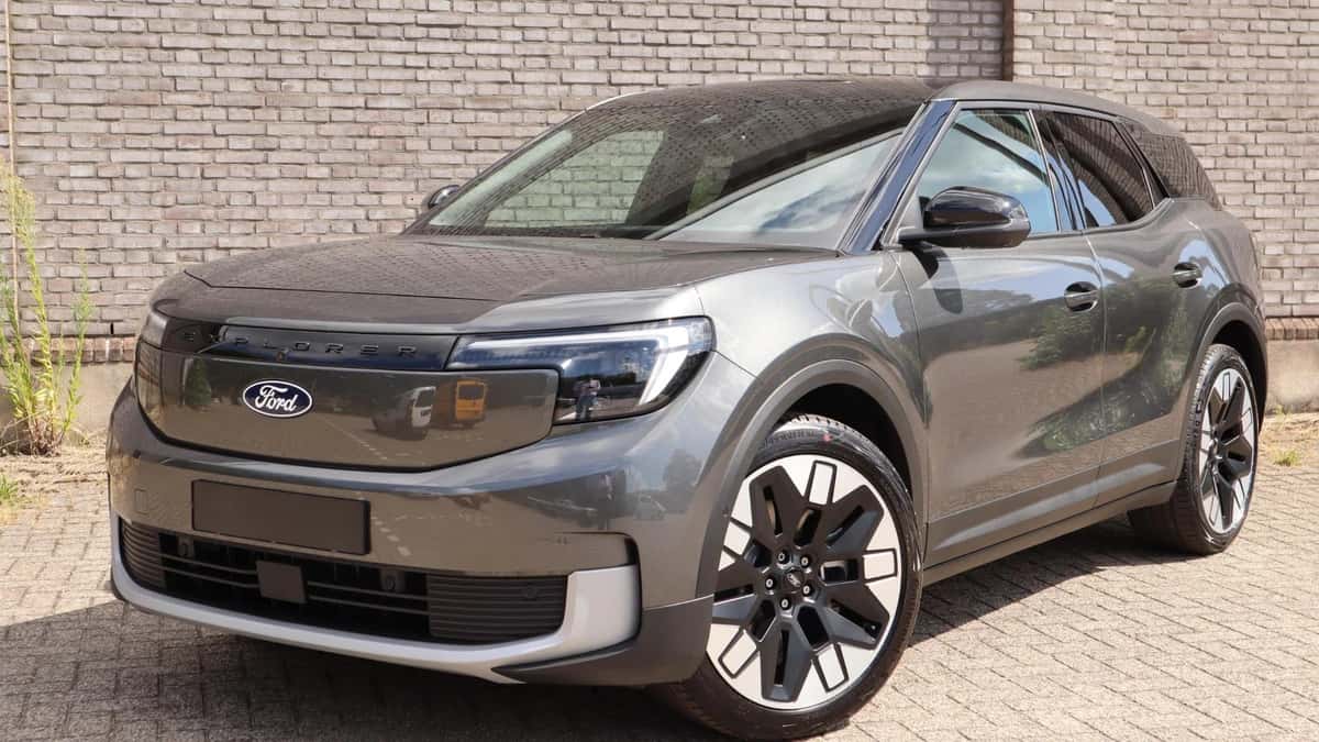 Ford Explorer (2026) — foto 1