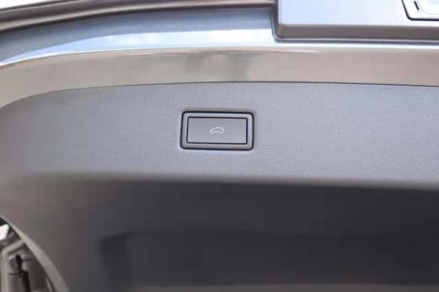 Ford Explorer (2026) thumbnail 15