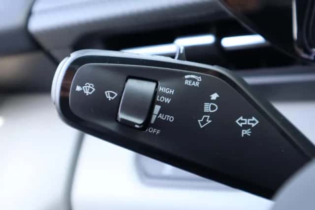 Ford Explorer (2026) thumbnail 26