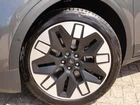 Ford Explorer (2026) thumbnail 4