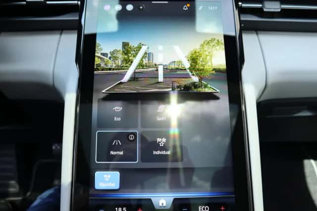 Ford Explorer (2026) thumbnail 35