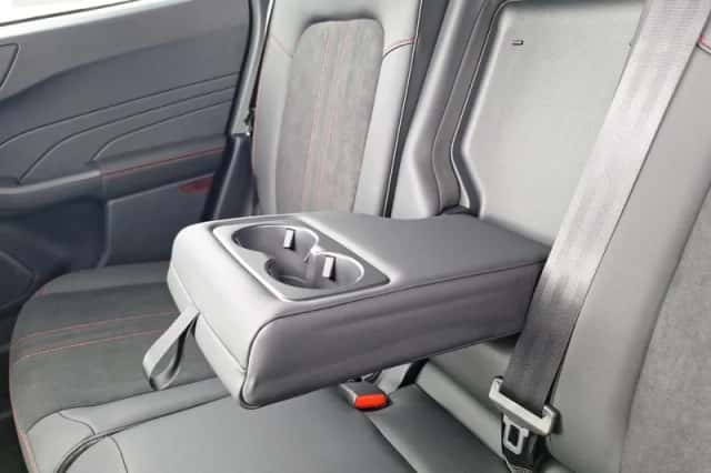 Ford Kuga (2026) thumbnail 42