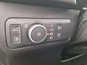 Ford Kuga (2026) thumbnail 43