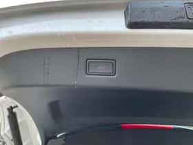 Ford Explorer (2026) thumbnail 5