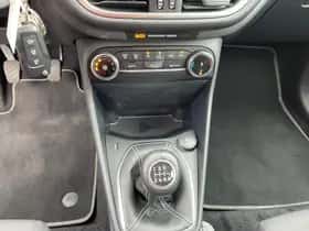 Ford Fiesta (2021) thumbnail 19
