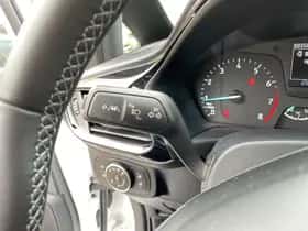 Ford Fiesta (2021) thumbnail 21