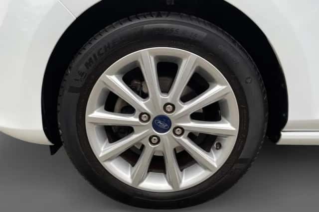 Ford Fiesta (2021) thumbnail 8