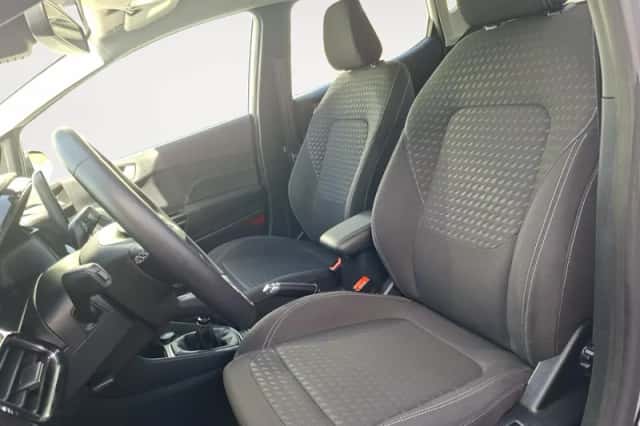 Ford Fiesta (2021) thumbnail 14