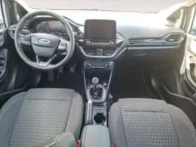 Ford Fiesta (2021) thumbnail 19